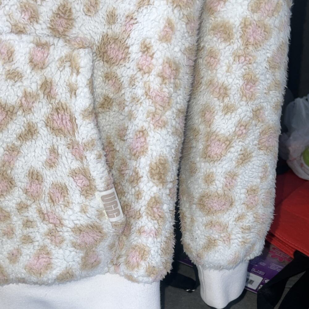 UGG RTW Women's Leopard Print Fleece Pullover Hoodie S White Pink Beige Hooded - Picture 4 of 5